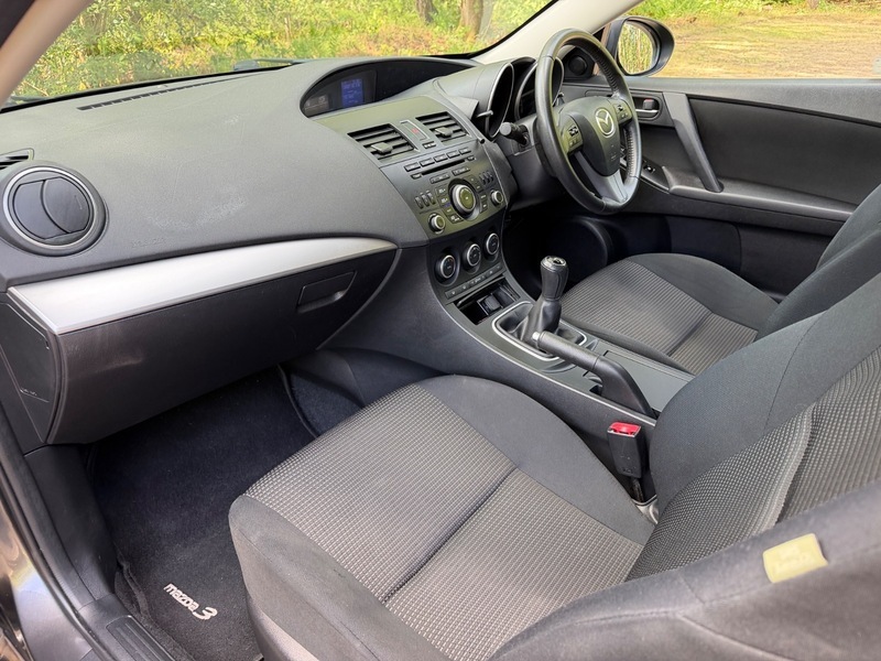 Mazda 3 1.6 Tamura Euro 5 Red #18