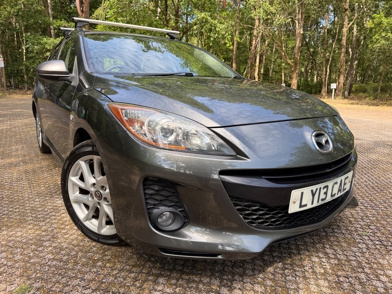 Mazda 3 Tamura Grey