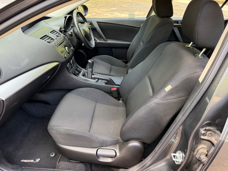Mazda 3 1.6 Tamura Euro 5 Red #16