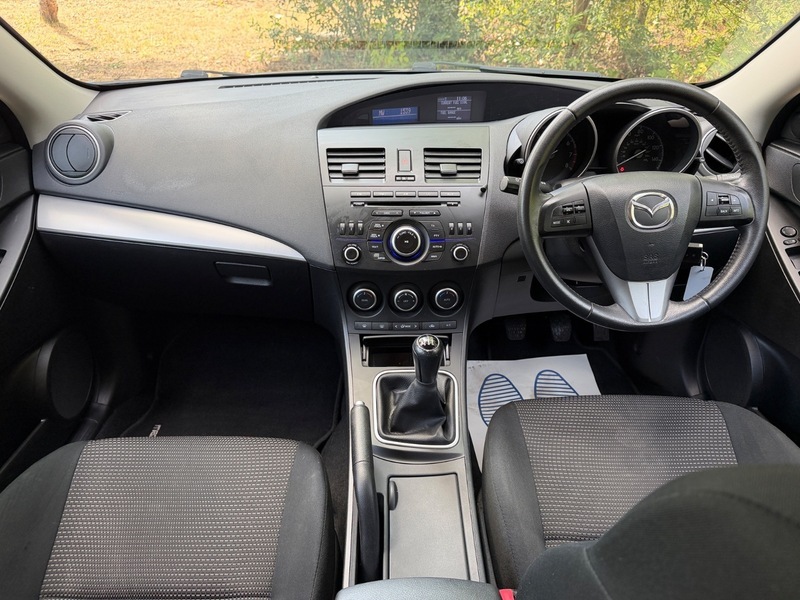 Mazda 3 Tamura Grey #2