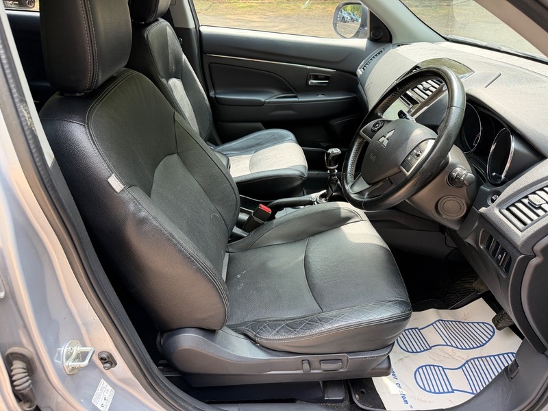 Mitsubishi ASX 1.6 Zc-m 115 Bhp White #18