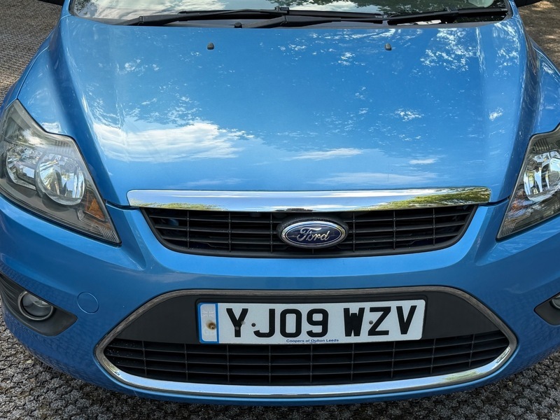 Ford Focus 2.0L Titanium Tdci 136 Bhp Silver #12