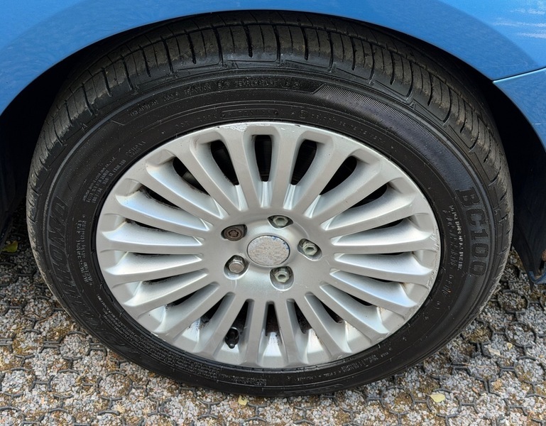 Ford Focus 2.0L Titanium Tdci 136 Bhp Silver #17
