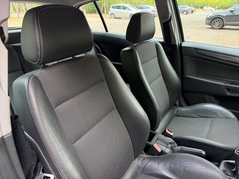 Vauxhall Astra Cdti Club Grey #14