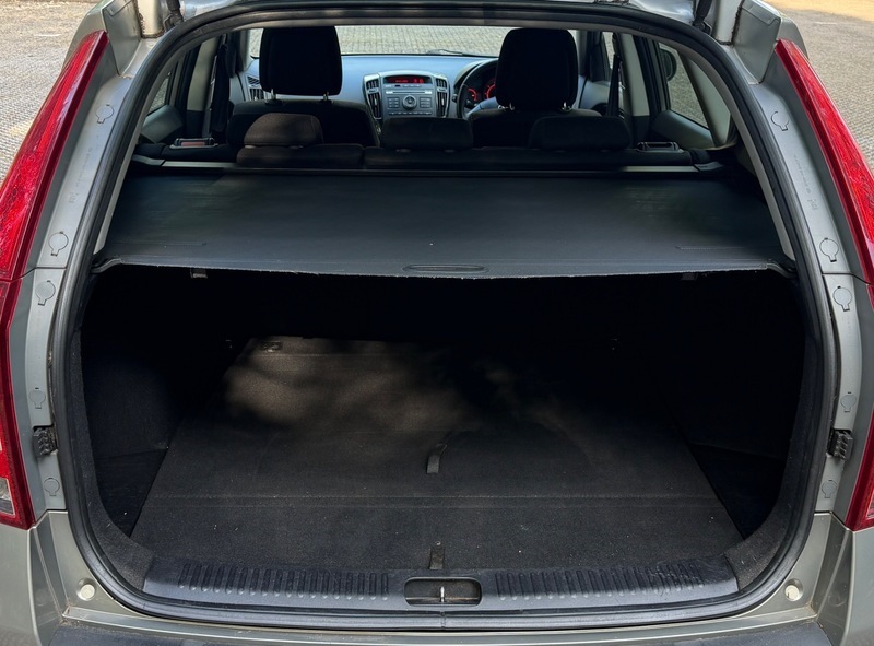 Kia Ceed 1.6 Crdi 3 Sports Silver #24