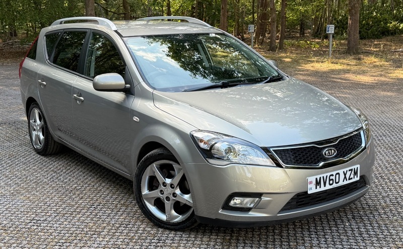Kia Ceed Crdi 3 Sw Silver
