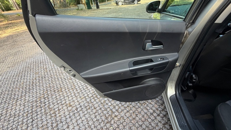 Kia Ceed 1.6 Crdi 3 Sports Silver #20