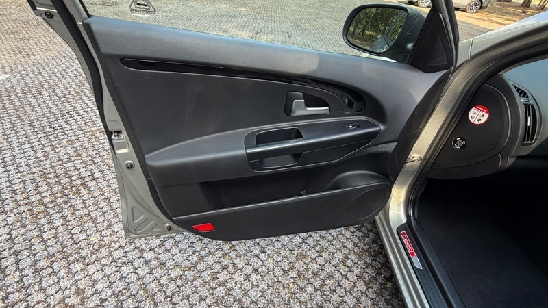 Kia Ceed 1.6 Crdi 3 Sports Silver #21