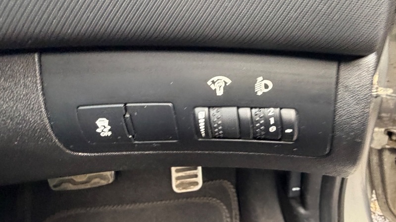 Kia Ceed 1.6 Crdi 3 Sports Silver #26