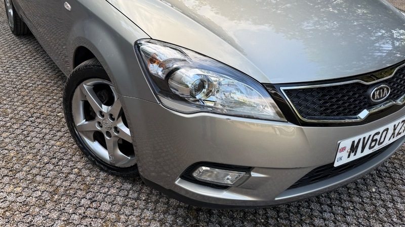 Kia Ceed 1.6 Crdi 3 Sports Silver #36