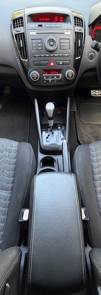 Kia Ceed 1.6 Crdi 3 Sports Silver #28
