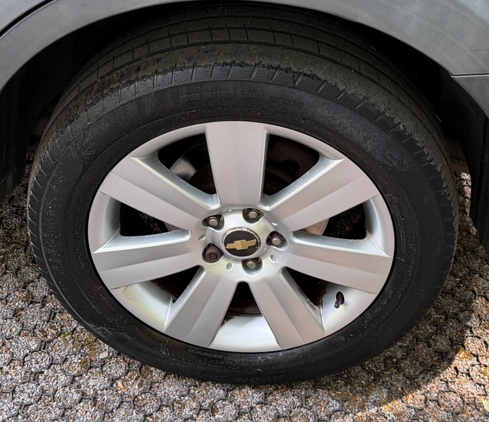 Chevrolet Captiva Ltz Silver #27