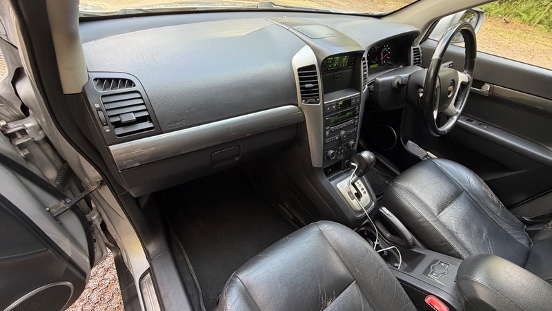 Chevrolet Captiva Ltz Silver #33