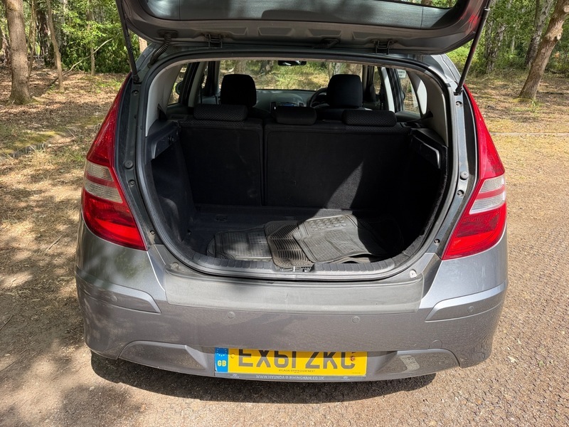 Hyundai I30 1.4 Classic Silver #37