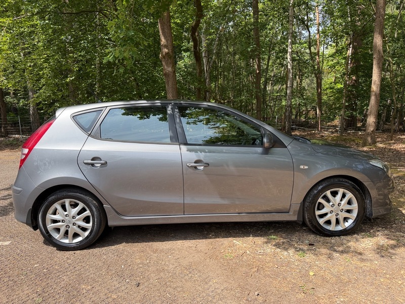 Hyundai I30 Crdi Comfort Grey #5