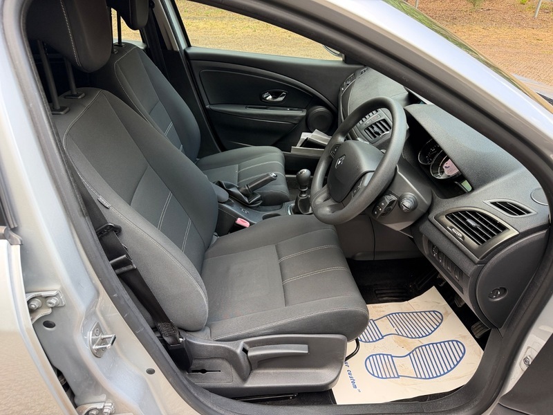 Renault Megane 1.5 Dci Limited Nav Ss Silver #15