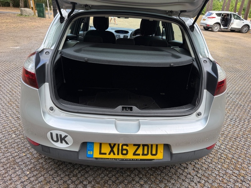 Renault Megane 1.5 Dci Limited Nav Ss Silver #39