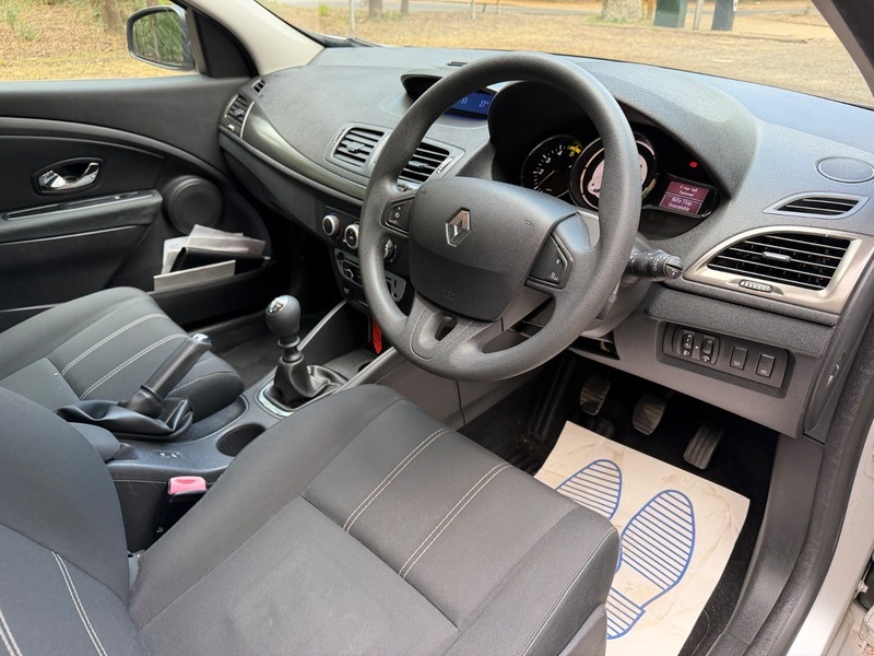 Renault Megane 1.5 Dci Limited Nav Ss Silver #14