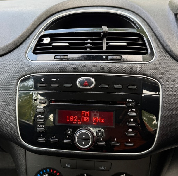Fiat Punto 1.4 Easy #33