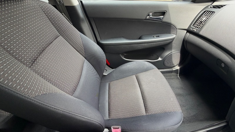 Hyundai I30 2.0 Crdi Style Grey #37