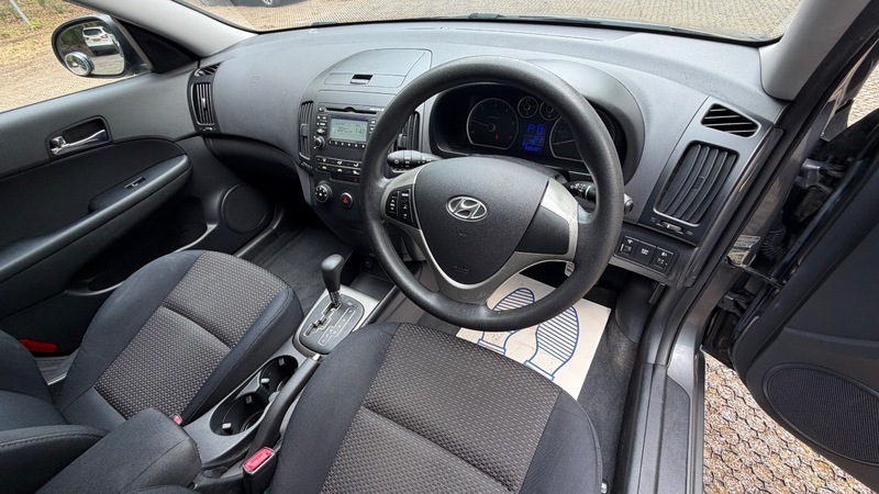 Hyundai I30 2.0 Crdi Style Grey #18