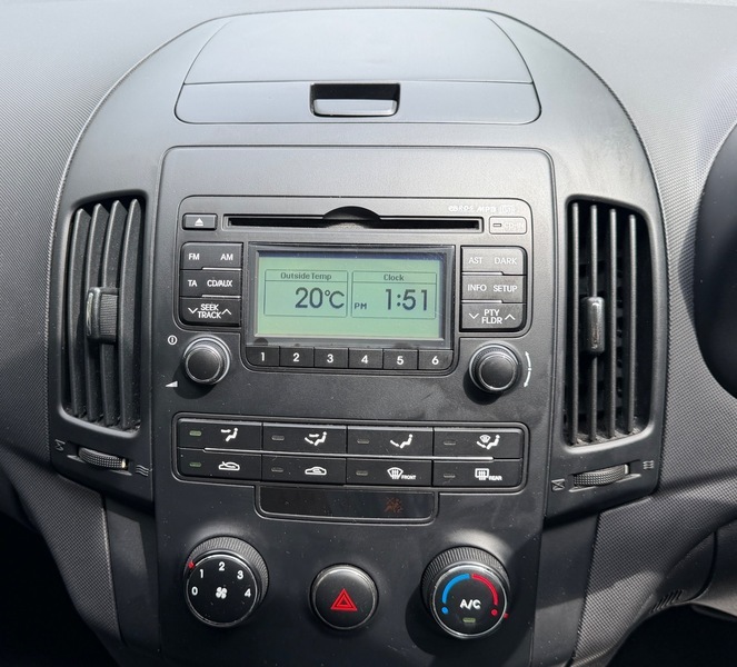 Hyundai I30 2.0 Crdi Style Grey #33
