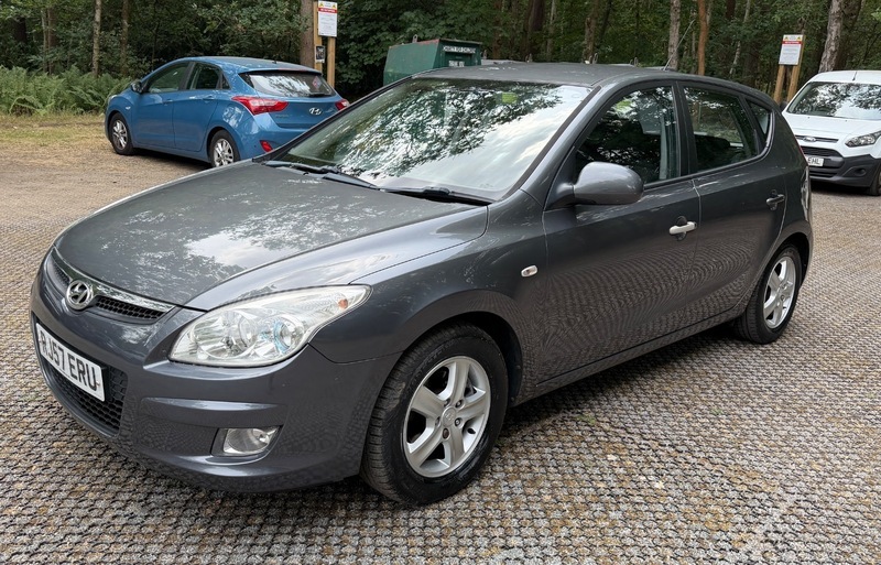 Hyundai I30 2.0 Crdi Style Grey #10
