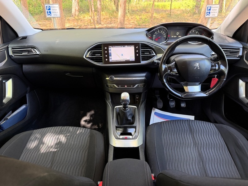 Peugeot 308 SW Blue Hdi S S Black #2