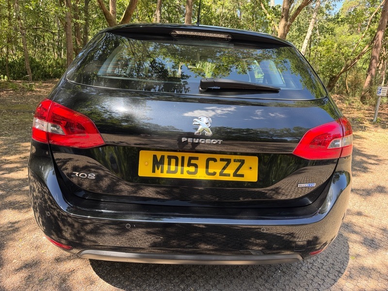 Peugeot 308 SW Active Red #10