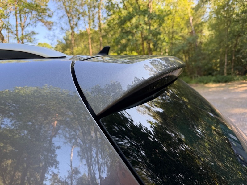 Volkswagen Tiguan Hatchback Black #46
