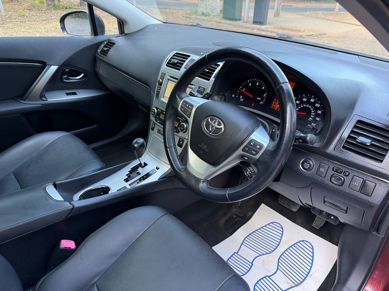 Toyota Avensis 2.0 D-4d Active With Bluetooth,cd Player,towba White #18