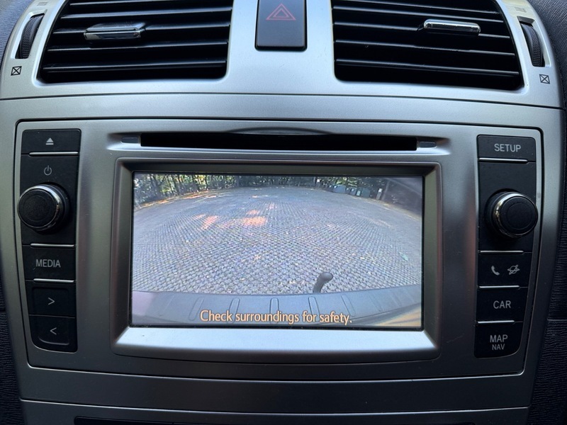 Toyota Avensis 2.0 D-4d Active With Bluetooth,cd Player,towba White #26
