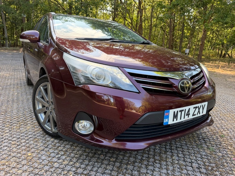 Toyota Avensis D-cat Excel Red