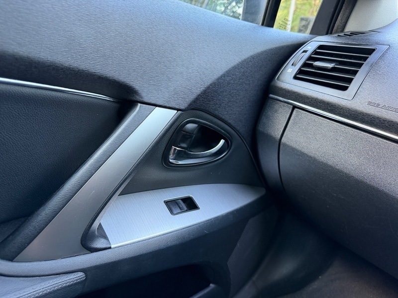 Toyota Avensis 2.0 D-4d Active With Bluetooth,cd Player,towba White #50