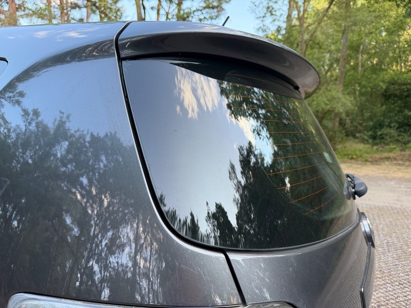 Toyota Verso D-4d Tr Mpv Black #38