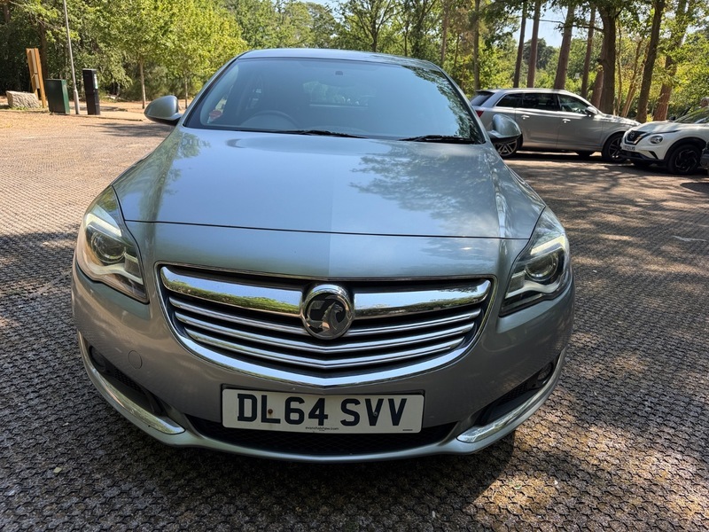 Vauxhall Insignia Sri 5-Door Silver #9