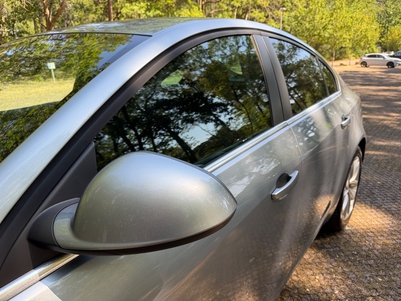 Vauxhall Insignia Sri 5-Door Silver #42