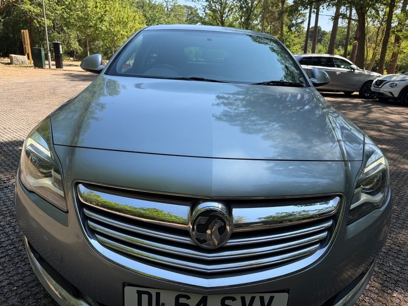 Vauxhall Insignia Sri 5-Door Silver #13