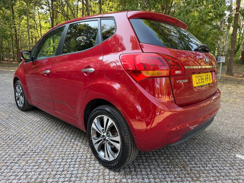 Kia Venga Crdi 4 Isg Red #4