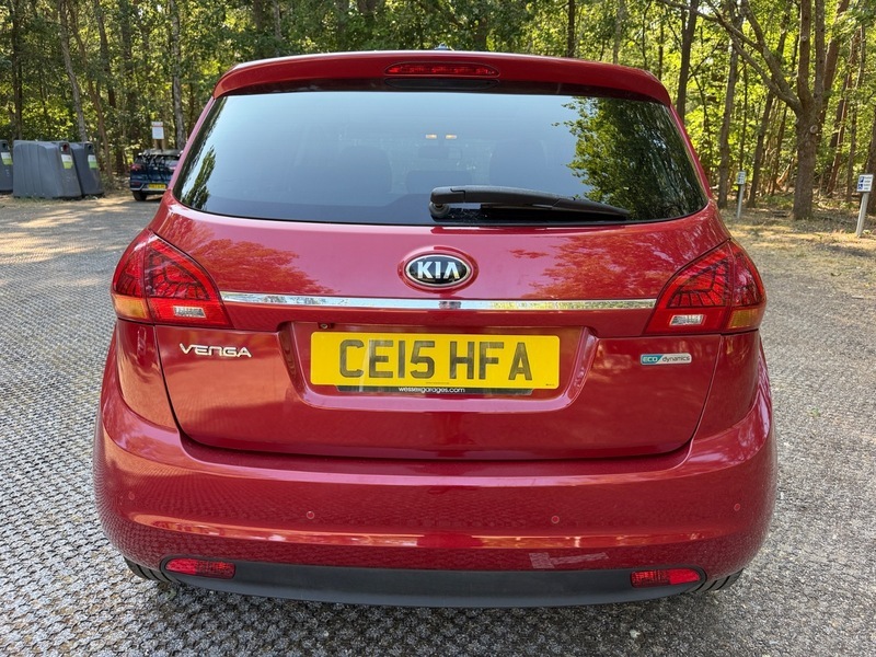 Kia Venga 1.4 Sr7 Euro 6 Ss White #37