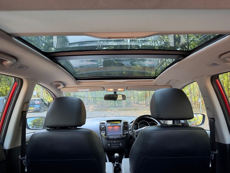 Kia Venga Crdi 4 Isg Red #5