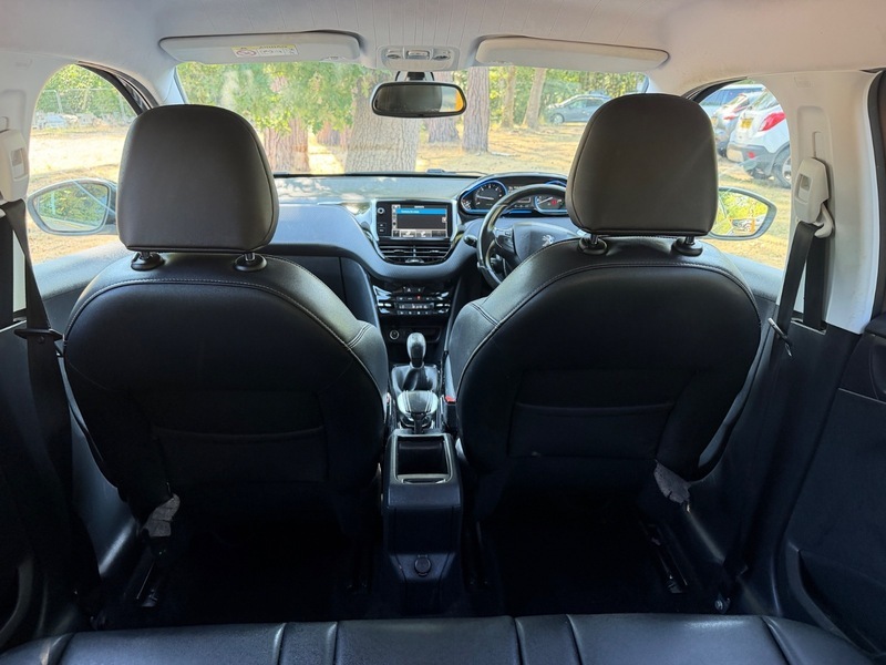 Peugeot e-2008 Peugeot 2008 E-hdi Active Estate 1.6L Grey #18
