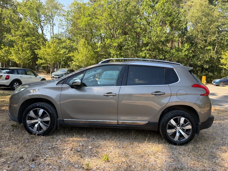 Peugeot e-2008 E-hdi Allure Grey #6