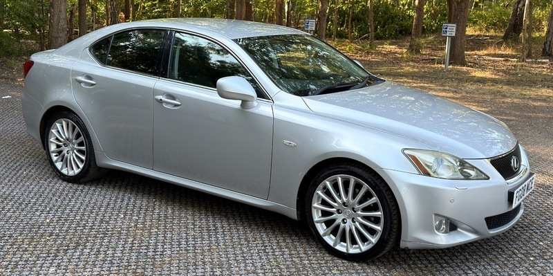 Lexus IS Sport Silver #6
