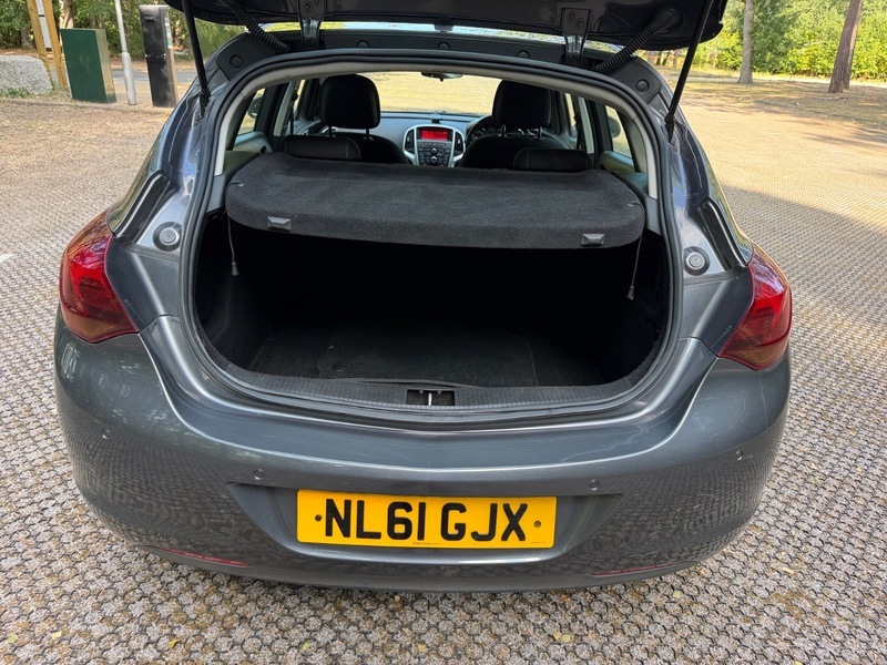 Vauxhall Astra 1.7 Cdti Sri Euro 5 Black #41