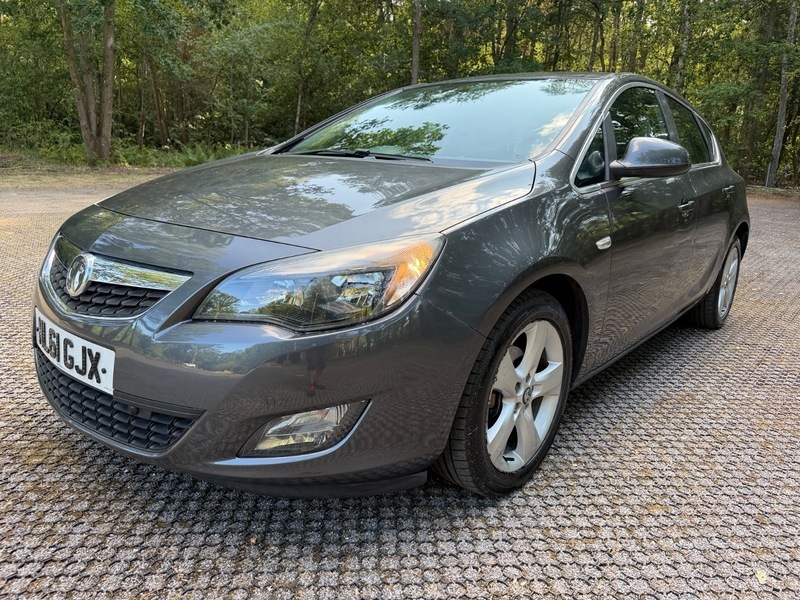 Vauxhall Astra 1.7 Cdti Sri Euro 5 Black #7