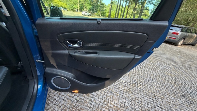 Renault Grand Scenic Mpv Red #29