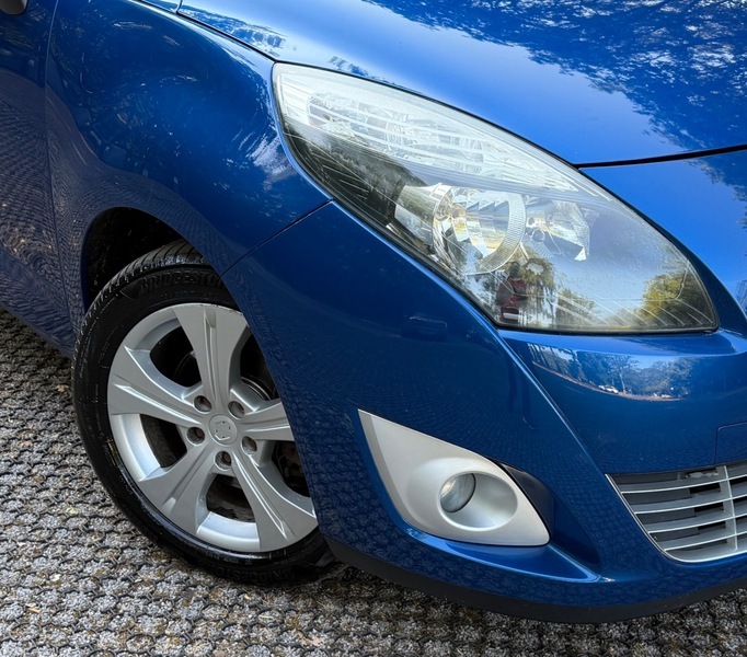 Renault Grand Scenic Mpv Red #21