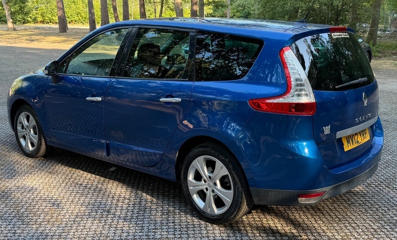 Renault Grand Scenic Mpv Red #12