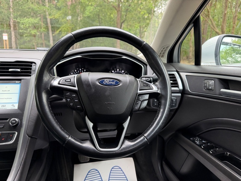 Ford Mondeo 2.0 St-line Tdci 177 Bhp Silver #29